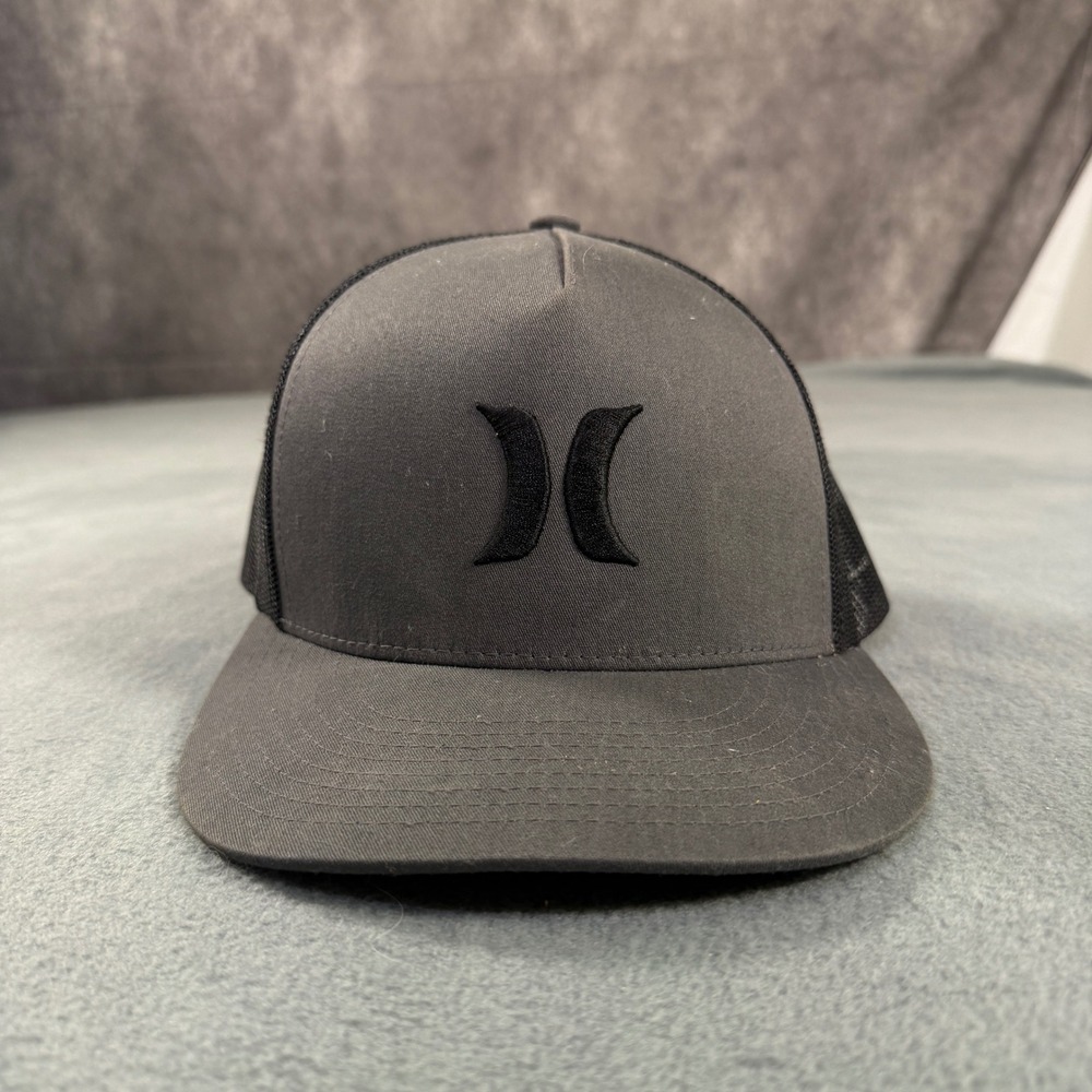 Hurley Mens Icon Trucker Hat Grey Black Snapback Mesh Flat Bill Cap FX20021